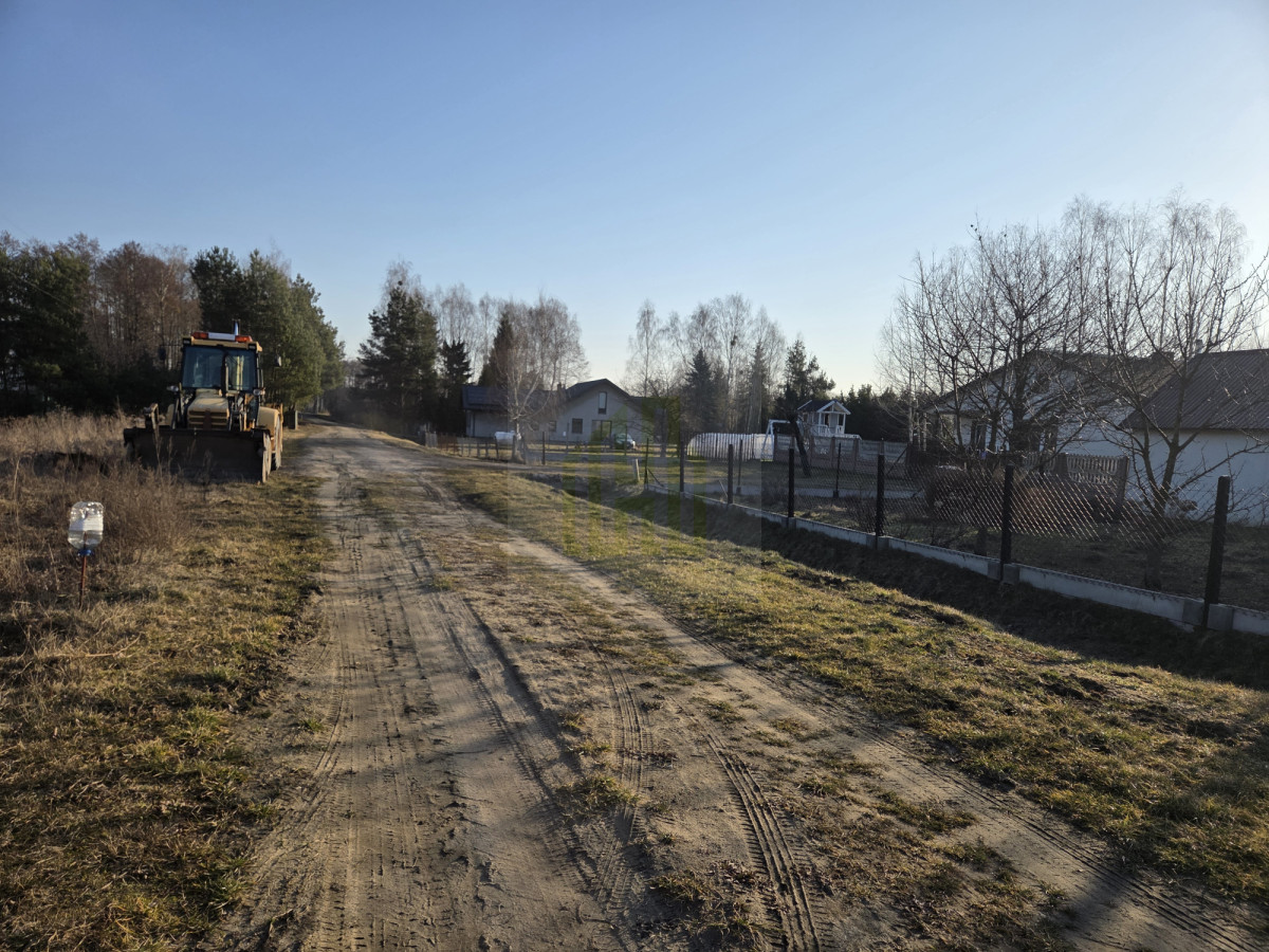 Atrakcyjna działka budowlana 1999 m²