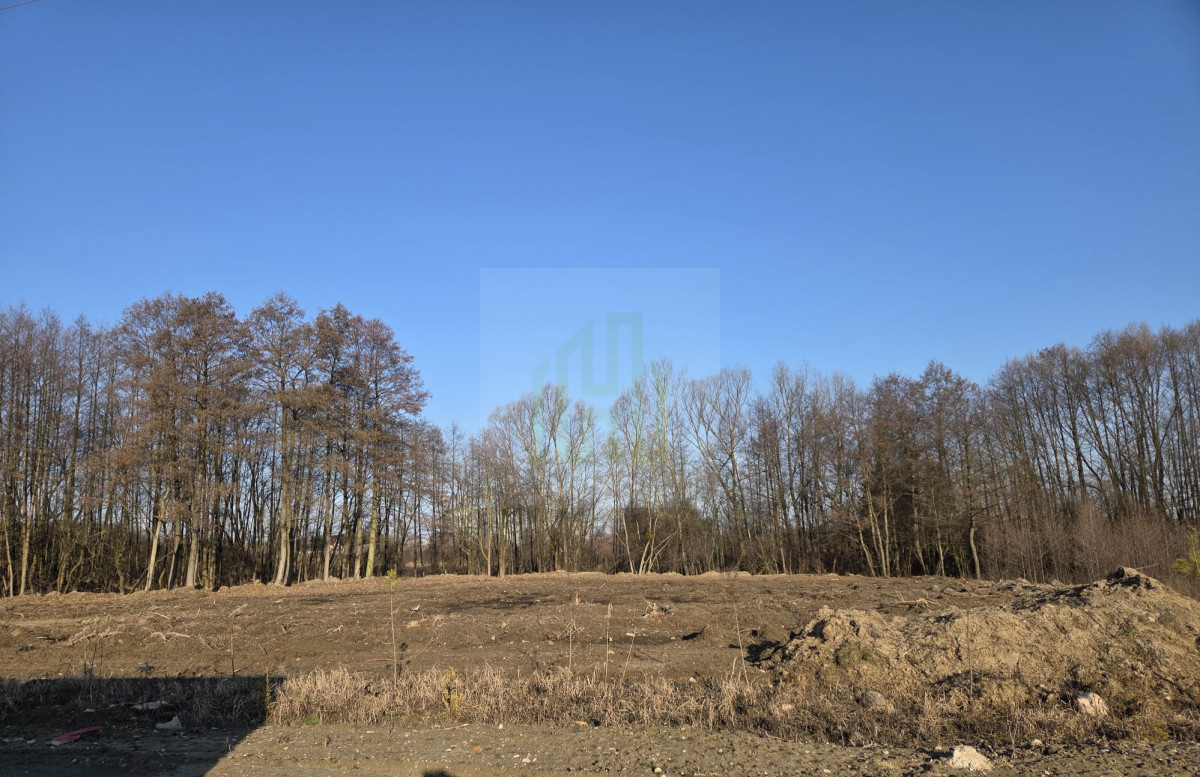 Atrakcyjna działka budowlana 1999 m²