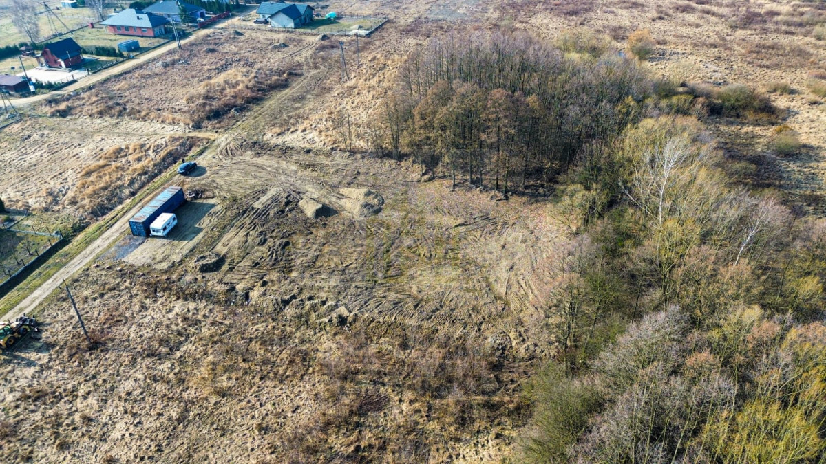 Atrakcyjna działka budowlana 1999 m²