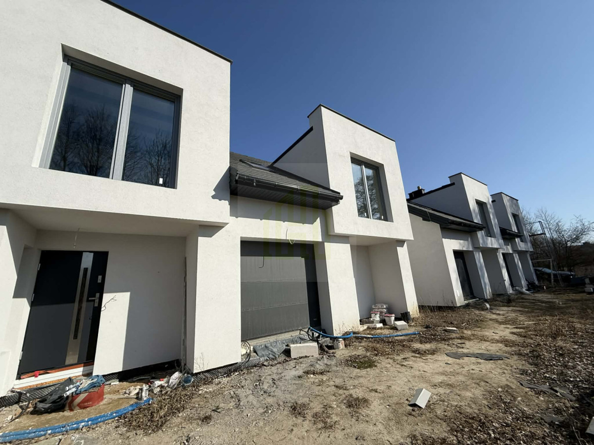 Nowoczesny bliźniak na sprzedaż – Stanisławów Pier