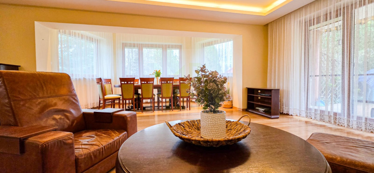 Wolnostojący dom z ogrodem – 20 min od Warszawy!