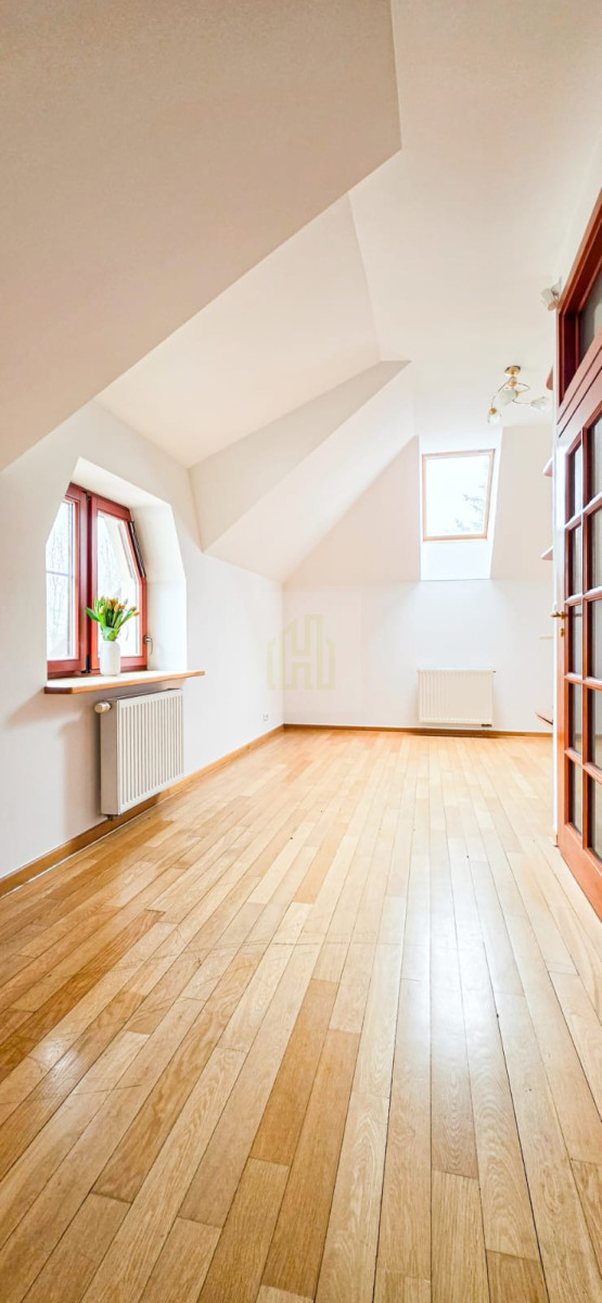 Wolnostojący dom z ogrodem – 20 min od Warszawy!