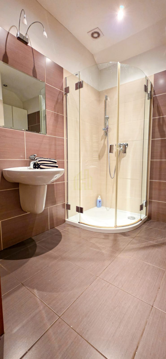 Wolnostojący dom z ogrodem – 20 min od Warszawy!