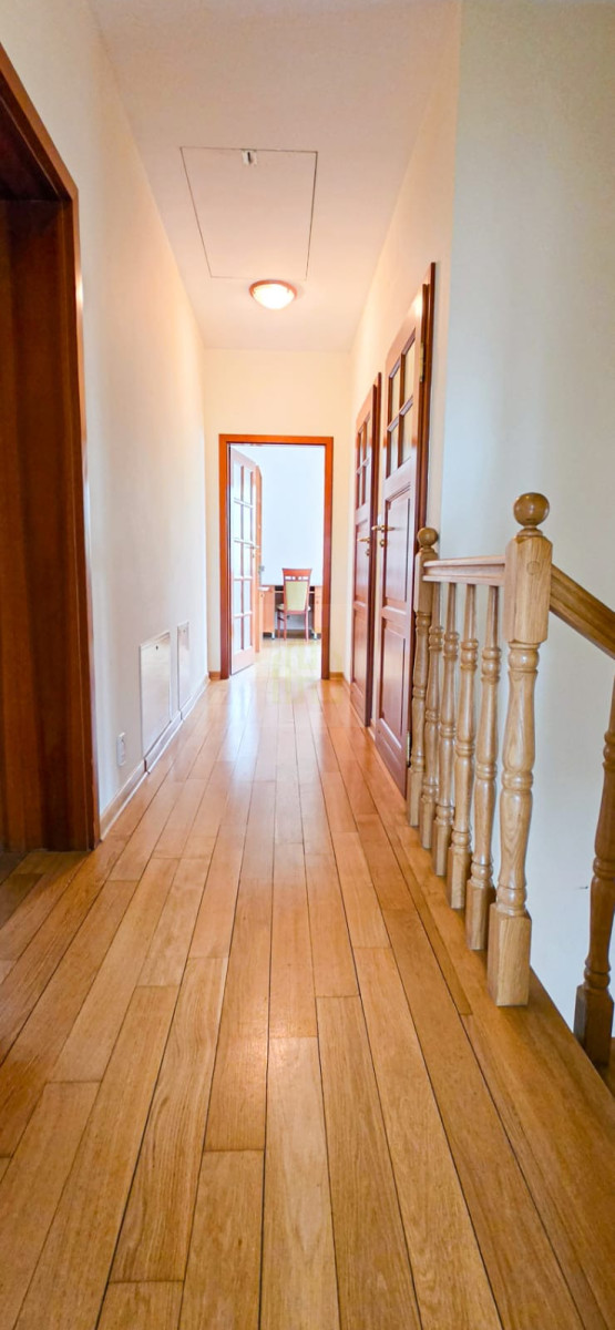 Wolnostojący dom z ogrodem – 20 min od Warszawy!