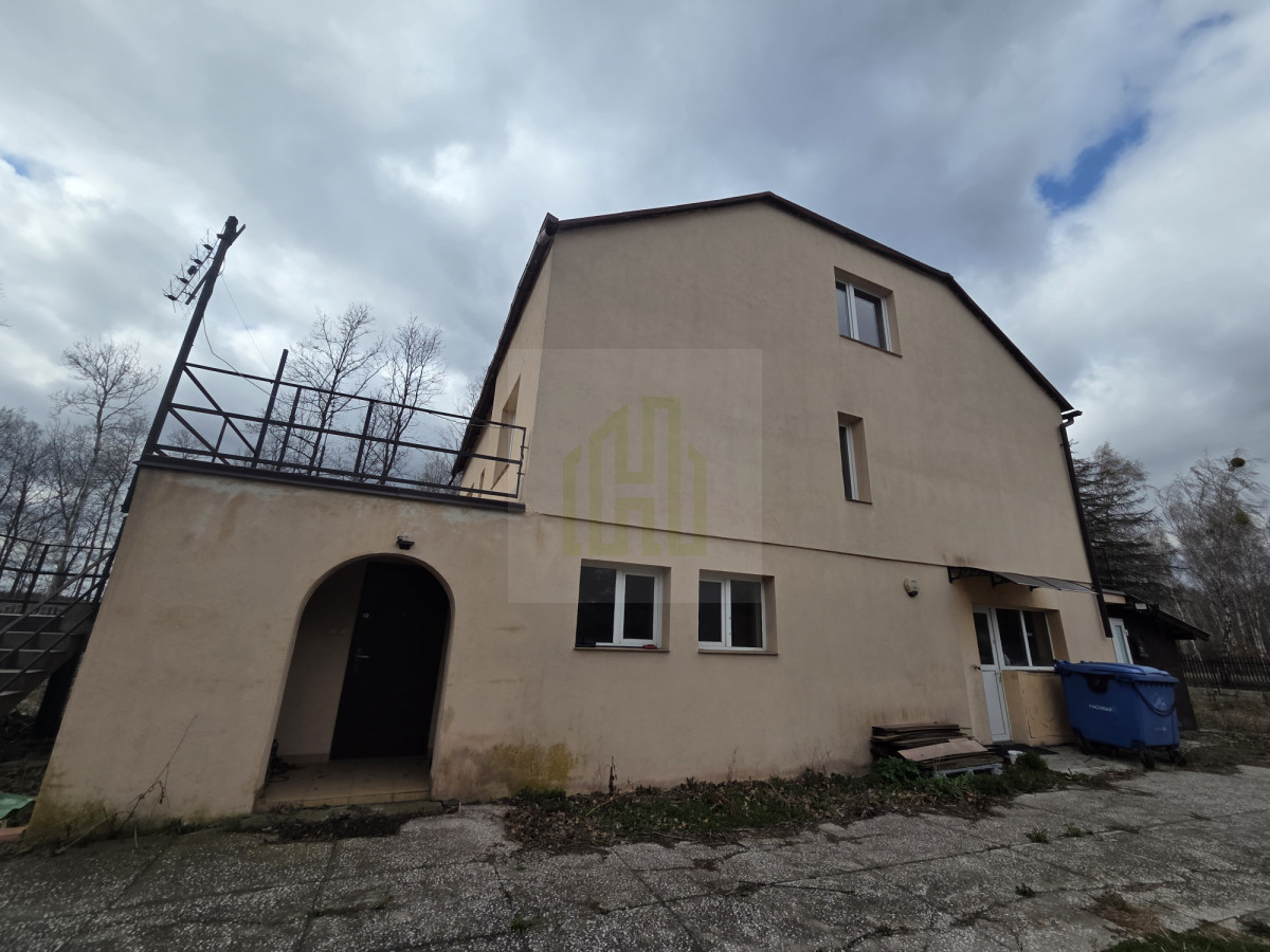 GOTOWIEC INWESTYCYJNY | 7 pokoi | 3175 m²
