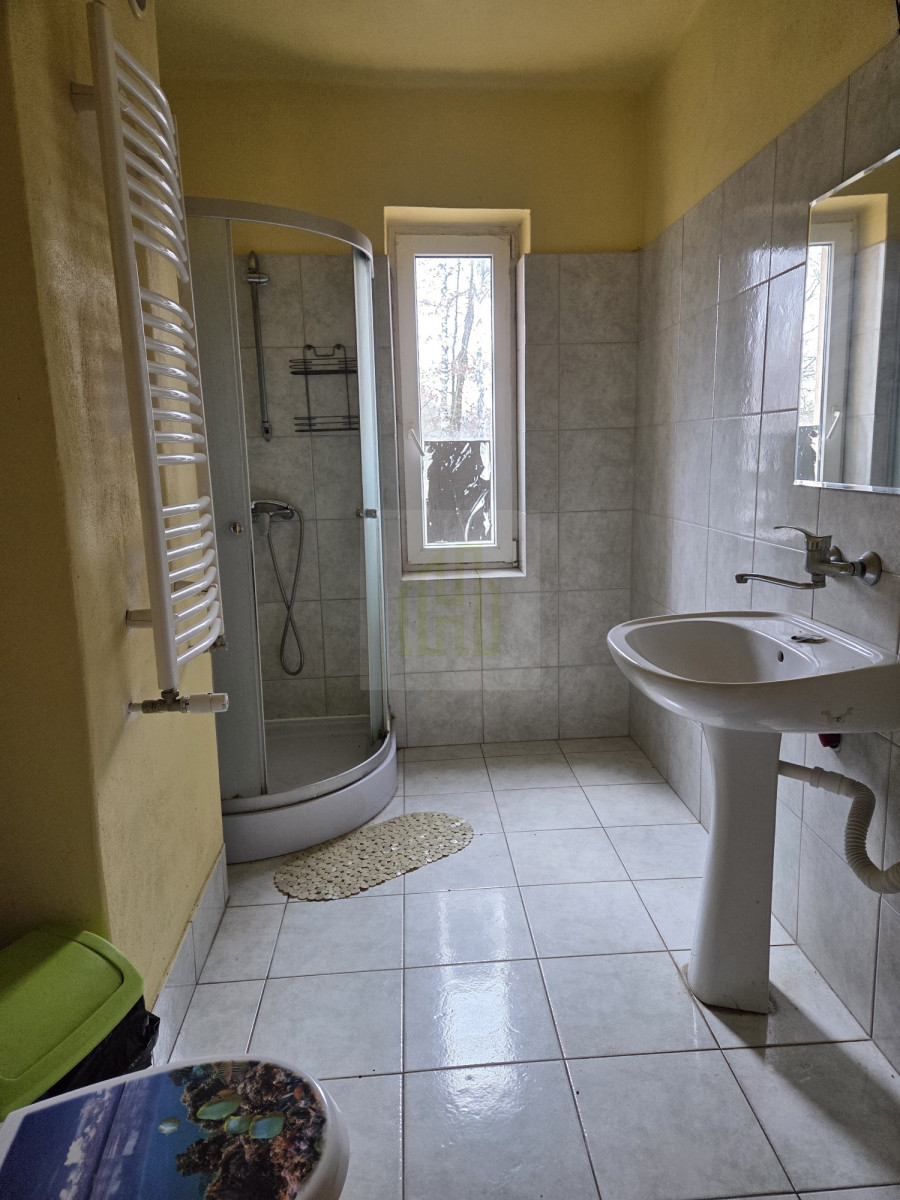 GOTOWIEC INWESTYCYJNY | 7 pokoi | 3175 m²