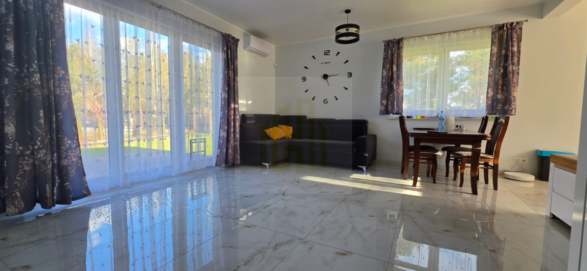 Dom jednorodzinny w cenie segmentu – duża działka