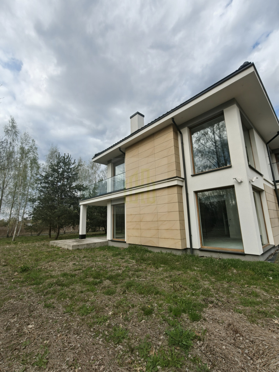 Nowy dom 230 m² na ogromnej działce 3000 m²