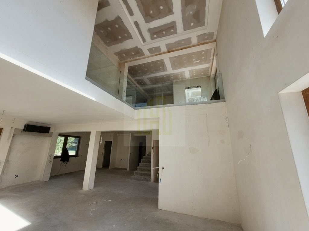 Nowy dom 230 m² na ogromnej działce 3000 m²