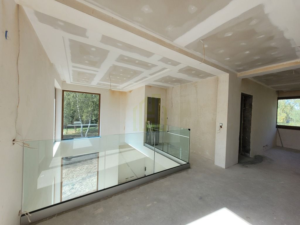 Nowy dom 230 m² na ogromnej działce 3000 m²