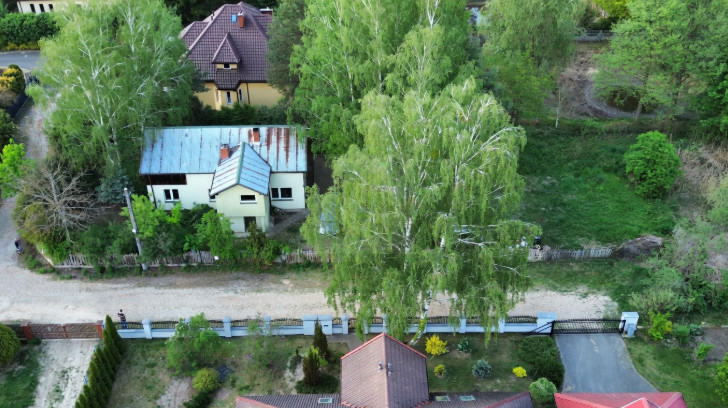 Dom do remontu- duża działka 1630 m2