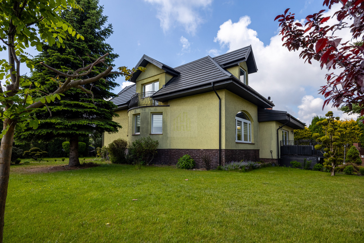 DOM PREMIUM PRZY PUSZCZY SŁUPECKIEJ | 220 M² |