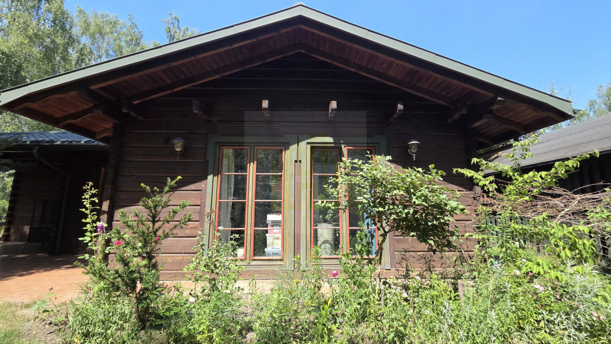 Wyjątkowy dom z bala drewnianego – 169,53 m² | dzi