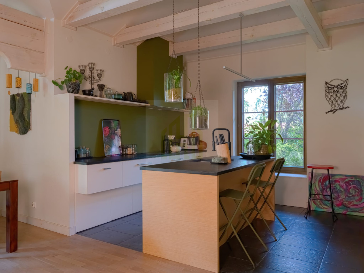 Wyjątkowy dom z bala drewnianego – 169,53 m² | dzi