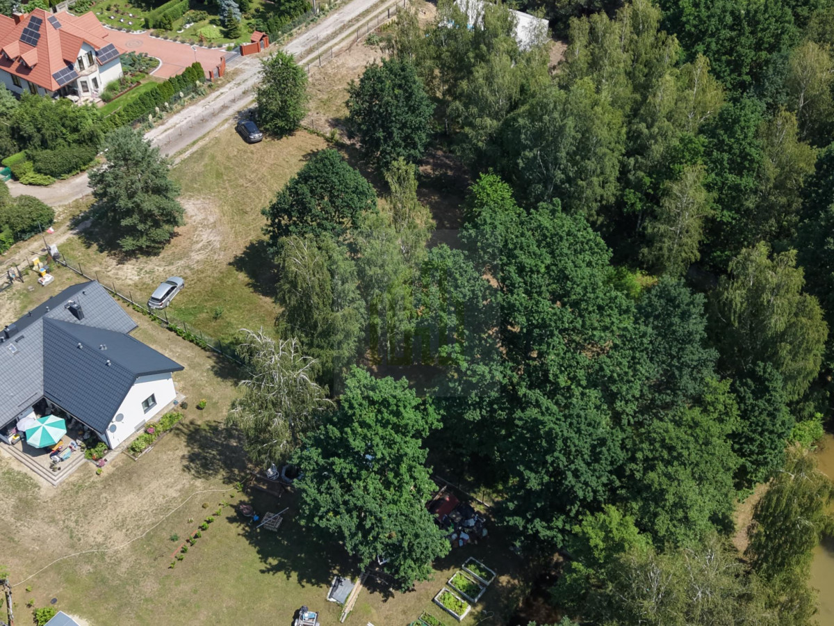 Działka budowlana blisko Grodziska, cisza i las