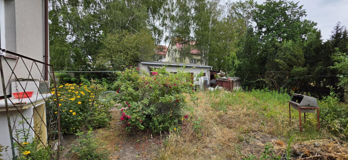 Dom 350 m od WKD Piaskowa, 1000 m2 działka