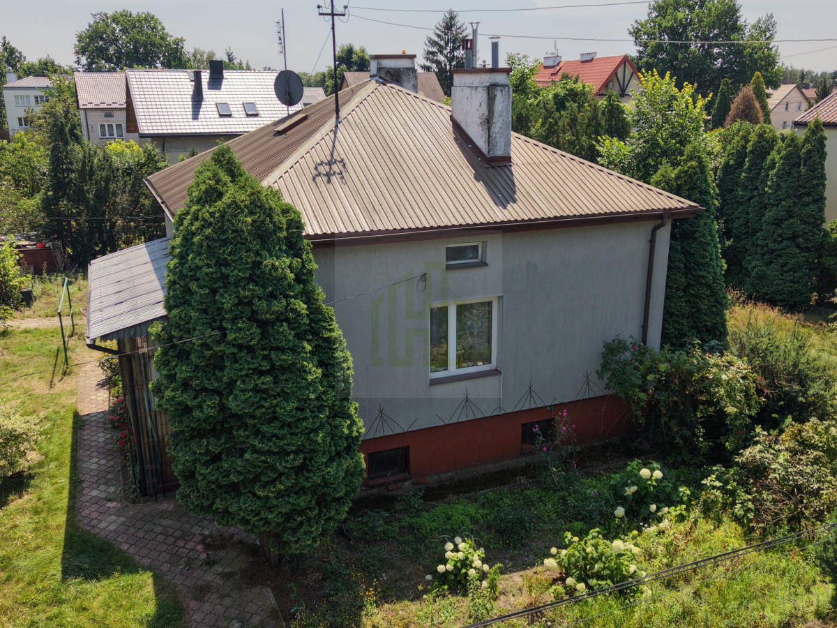 Dom 350 m od WKD Piaskowa, 1000 m2 działka