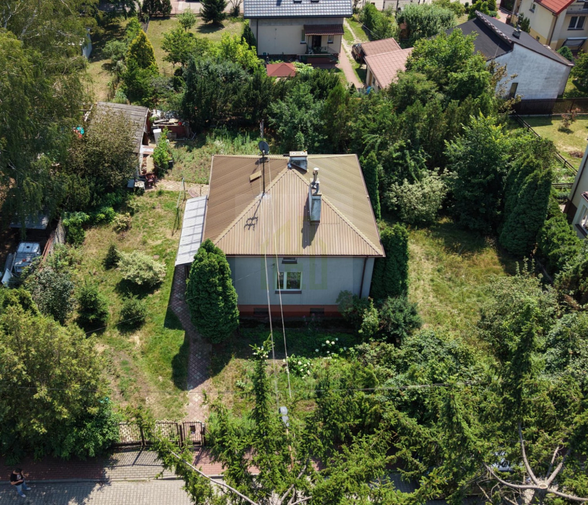 Dom 350 m od WKD Piaskowa, 1000 m2 działka