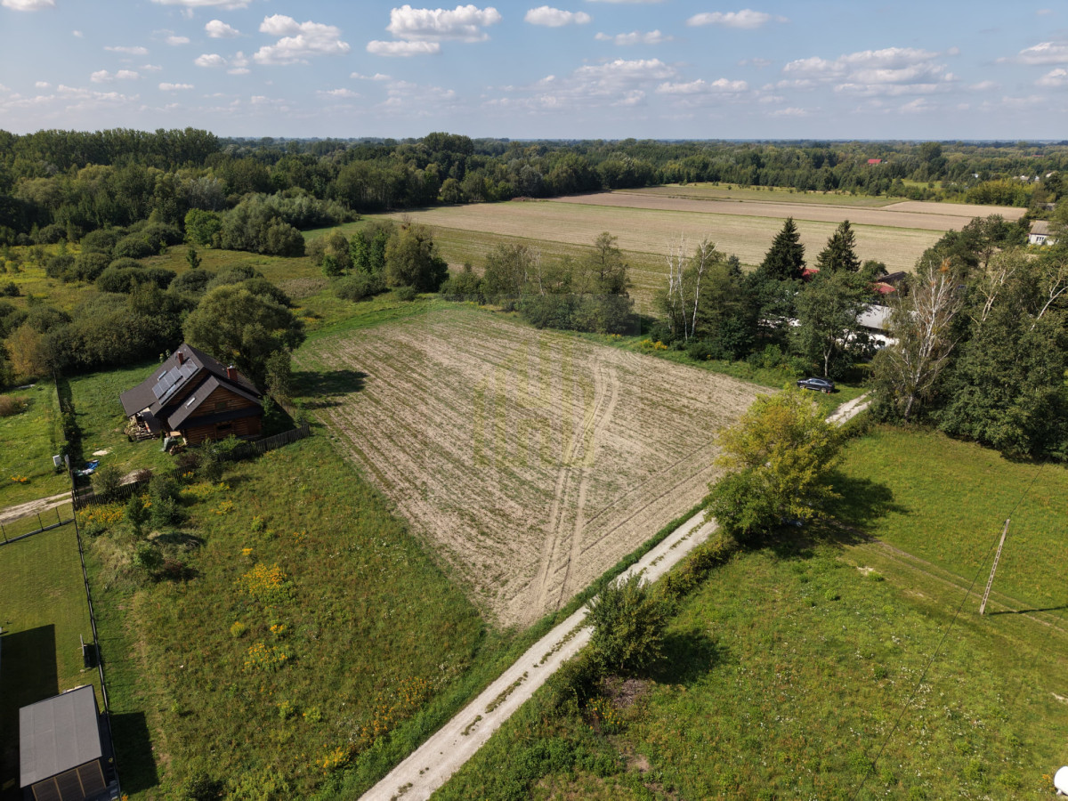 DZIAŁKA Z POTENCJAŁEM INWESTYCYJNYM – JAKTOROW KOL