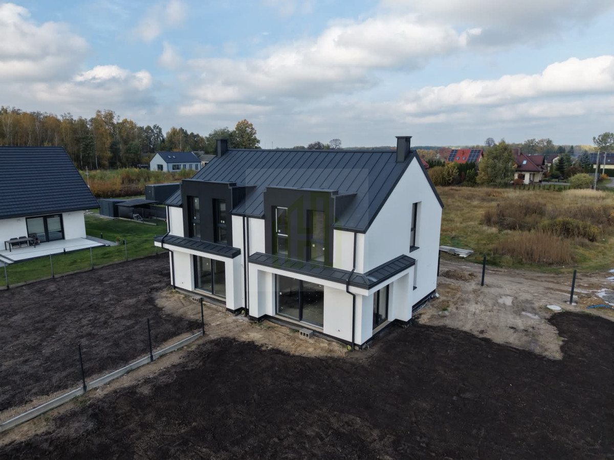 Nowoczesny dom 82 m² z pompą ciepła – Cyganka