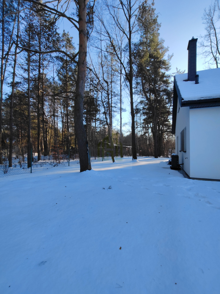 Bliźniak- lokalizacja ,las, cisza, miłe sąsiedztwo