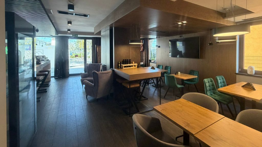 Komercyjny na wynajem