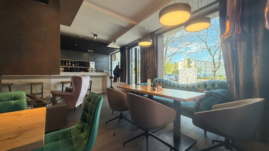 Komercyjny na wynajem