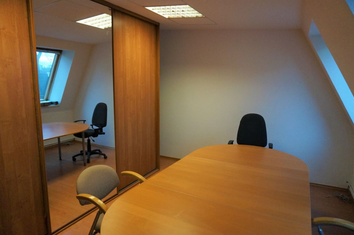 Komercyjny na wynajem