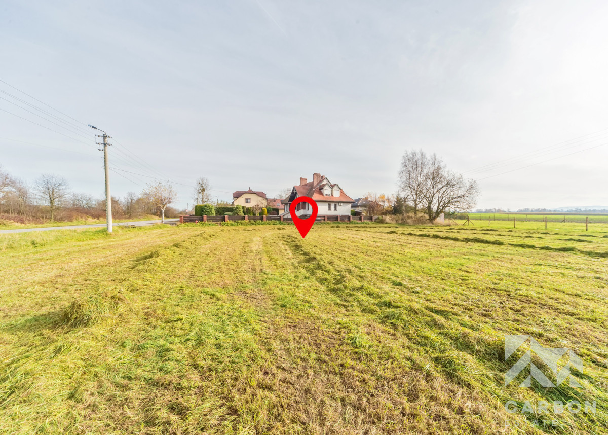 Działka na sprzedaż