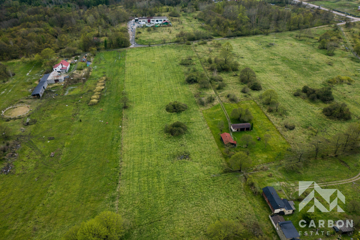 Działka na sprzedaż