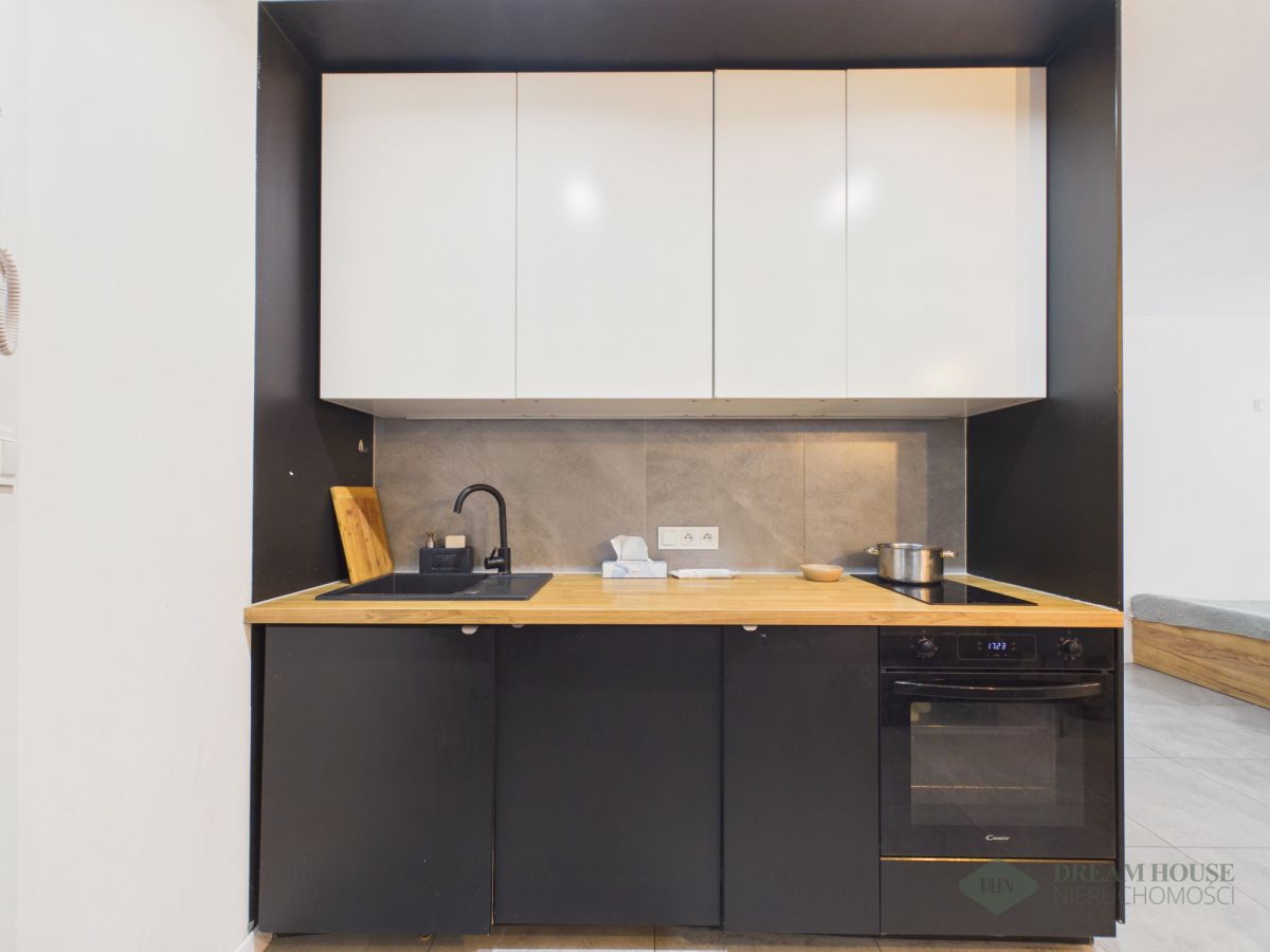 Kawalerka inwestycyjna/30m2/kamienica/czysta KW, zdjęcie 11