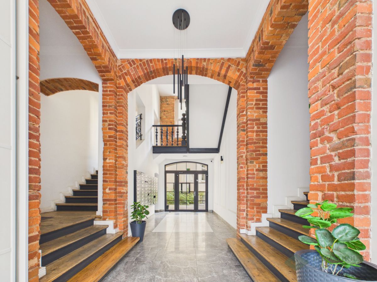 Kawalerka inwestycyjna/30m2/kamienica/czysta KW, zdjęcie 1