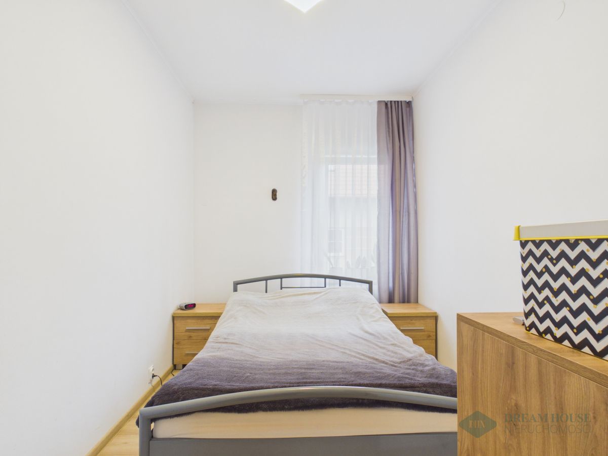 13-pok. | 2 budynki | Duża działka, zdjęcie 10