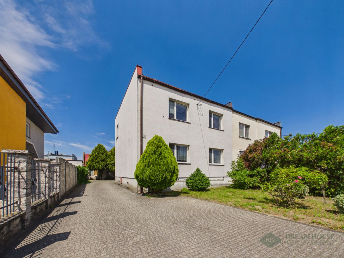 Dwa domy w centrum Lubonia (175m + 34m) TANIO, zdjęcie 1
