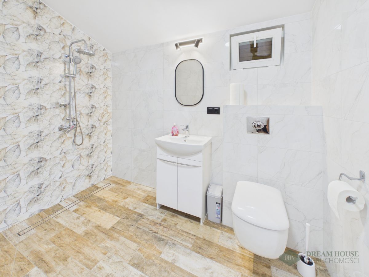 Całoroczny domek na zadbanej działce 730 m², zdjęcie 15