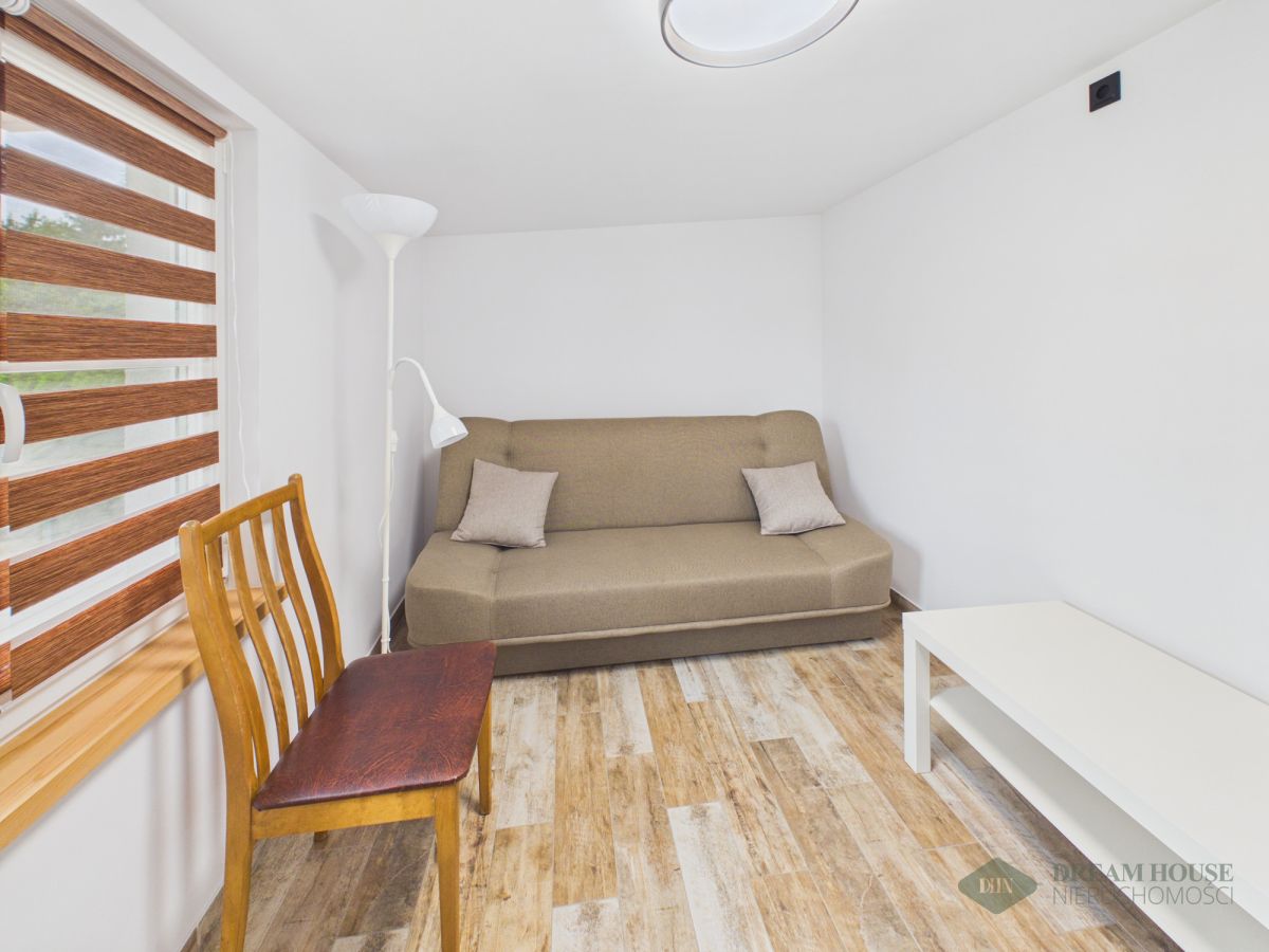 Całoroczny domek na zadbanej działce 730 m², zdjęcie 13