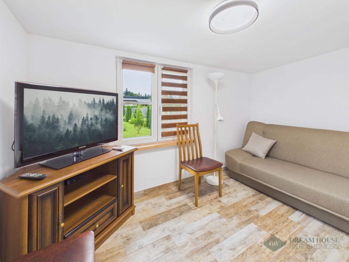Całoroczny domek na zadbanej działce 730 m², zdjęcie 11