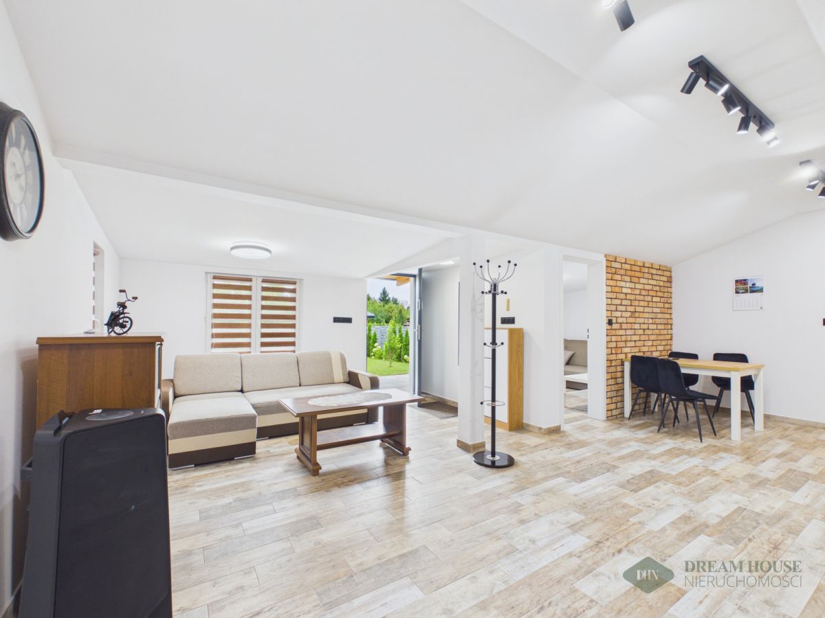 Całoroczny domek na zadbanej działce 730 m², zdjęcie 7