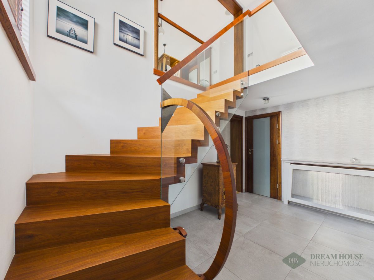 Szamotuły | 184 m² | Ogród | Piękny po remoncie, zdjęcie 4