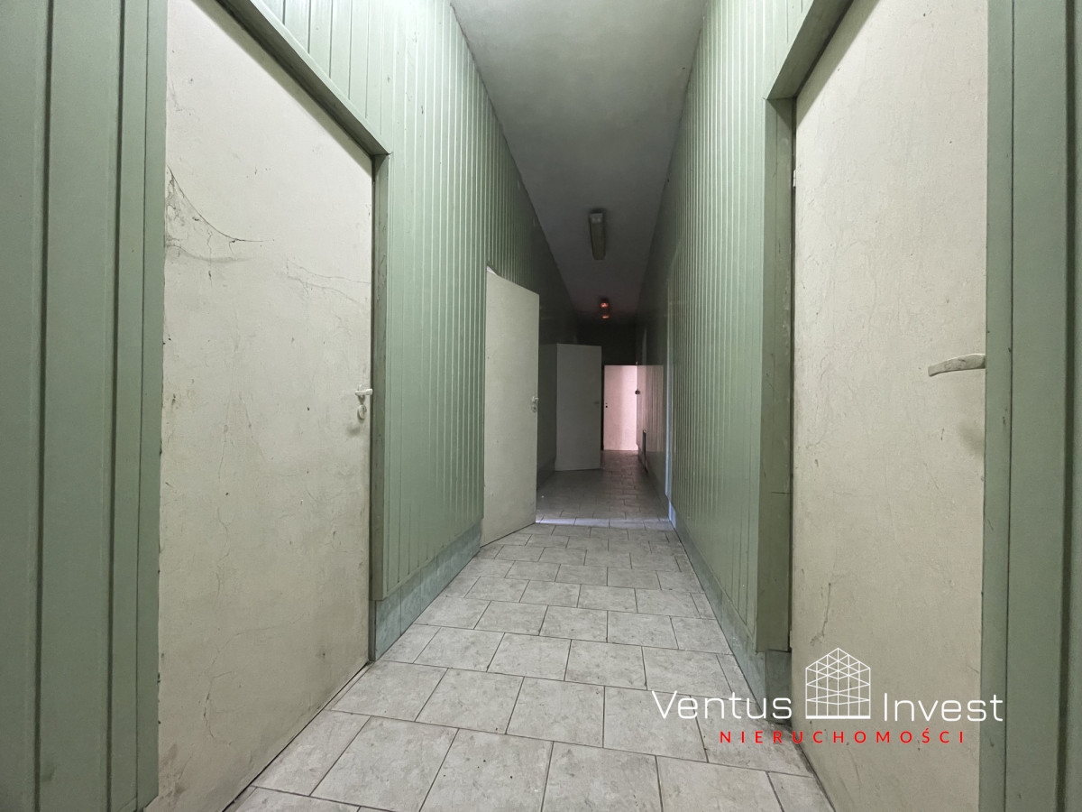 Komercyjny na wynajem