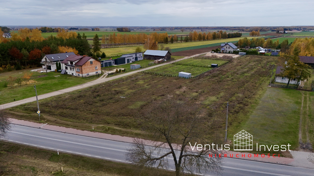 Działka na sprzedaż