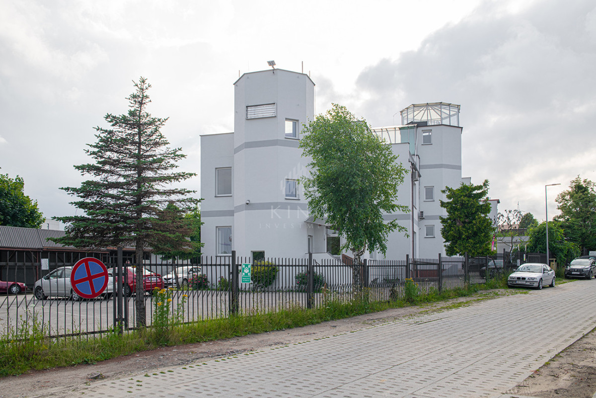 Komercyjny na wynajem
