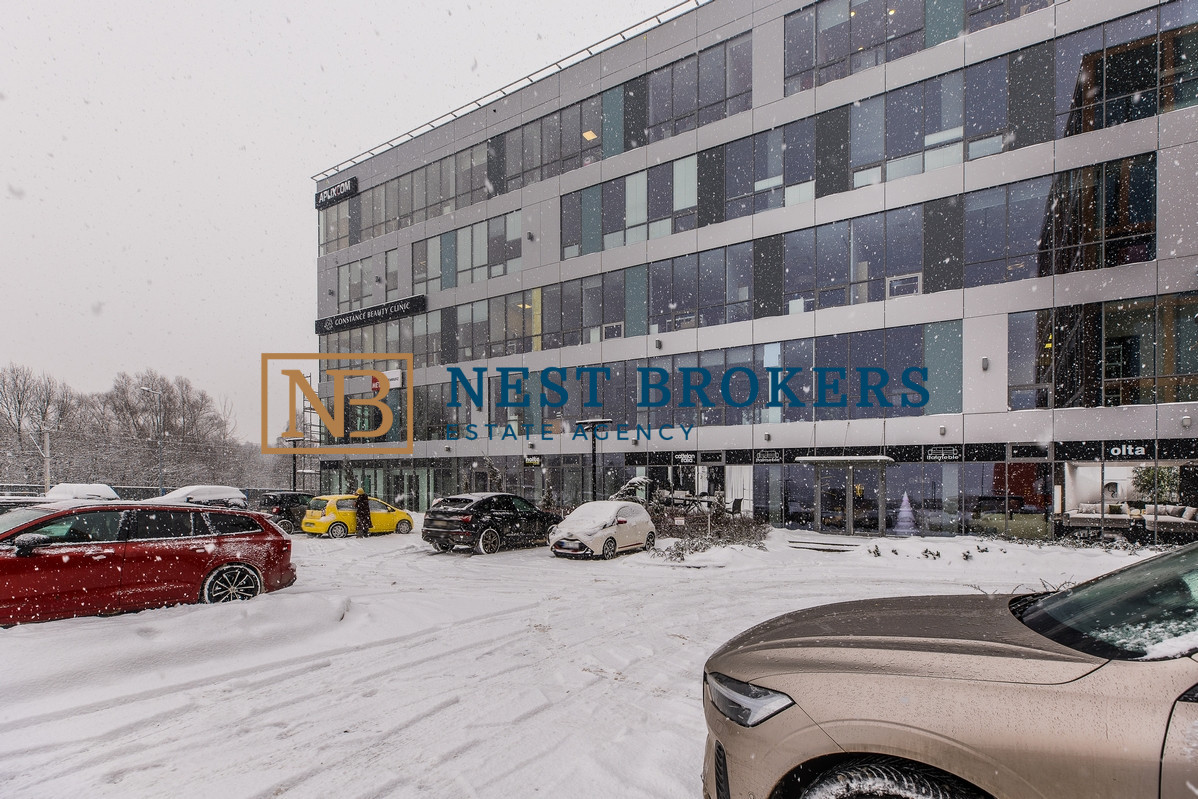 Komercyjny na wynajem