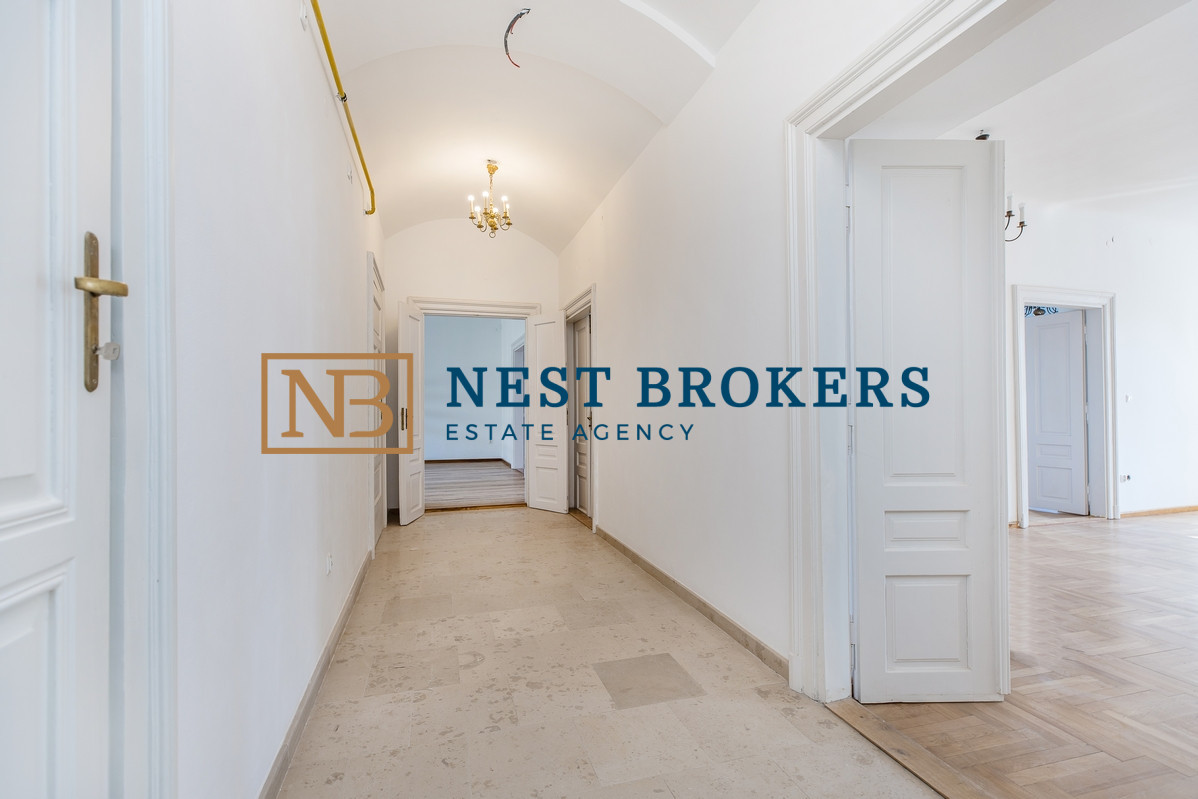 Komercyjny na wynajem