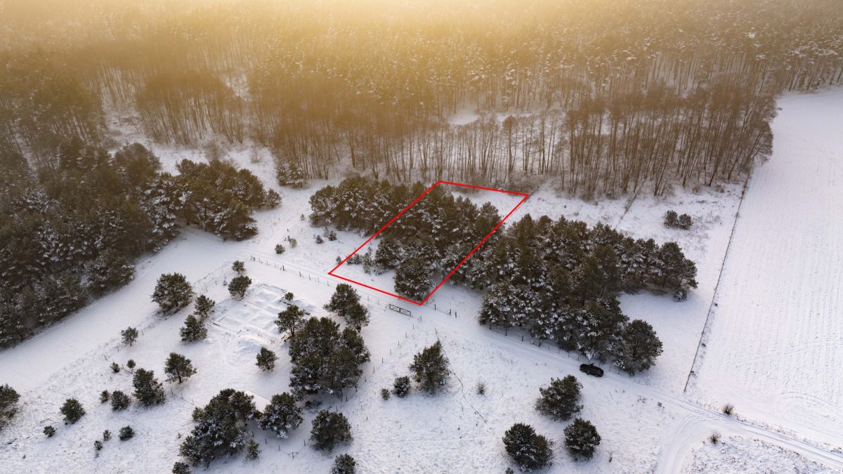 Działka na sprzedaż