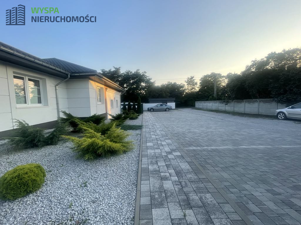 Komercyjny na sprzedaż