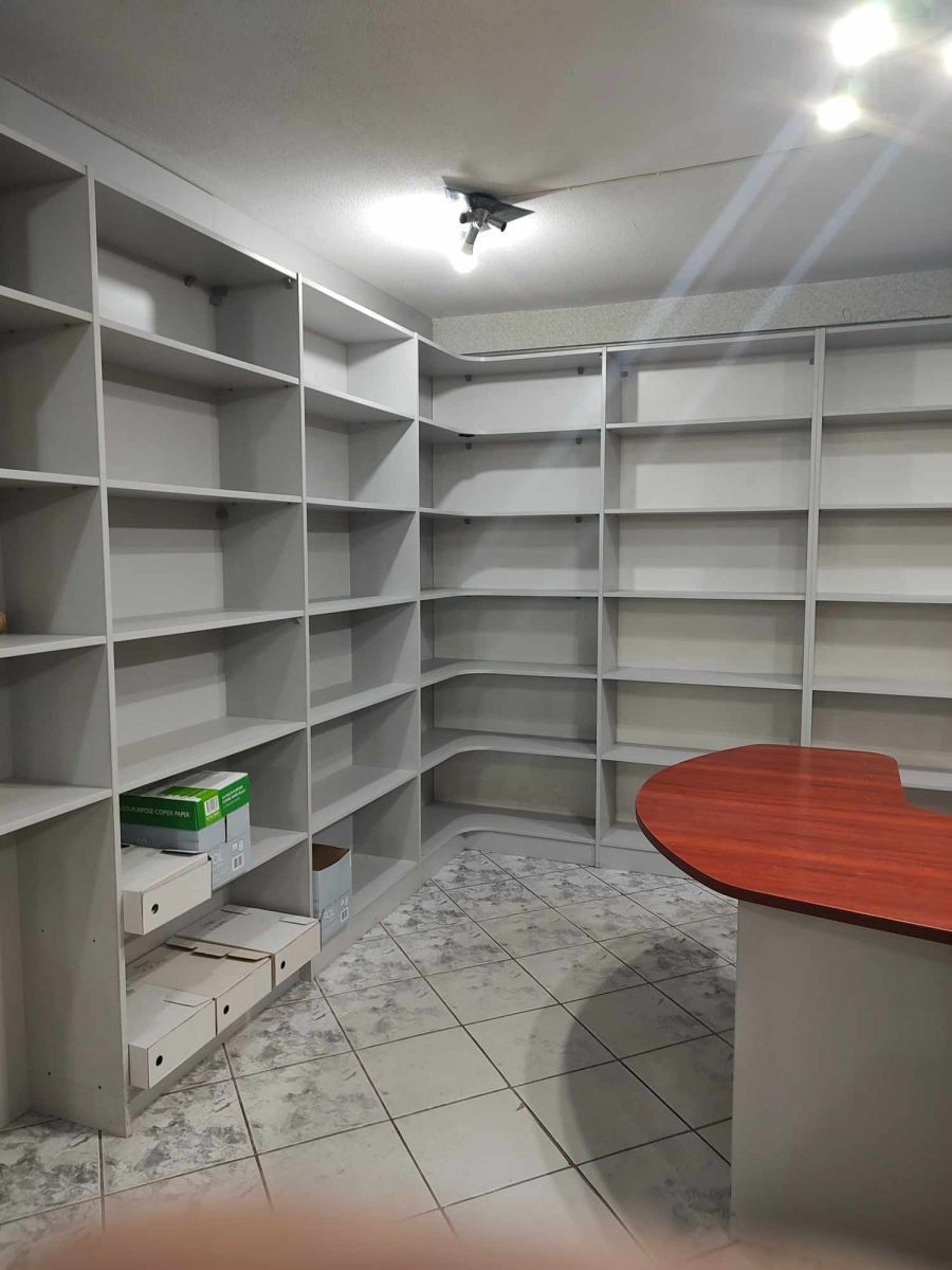 Komercyjny na sprzedaż