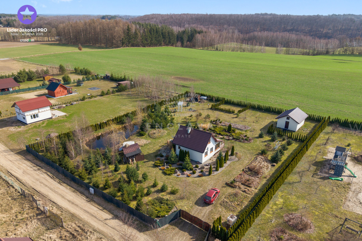 Działka na sprzedaż