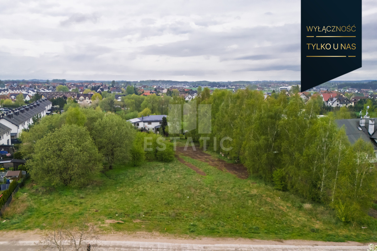 Cisza, spokój i wygoda – działka budowlana 808 m²