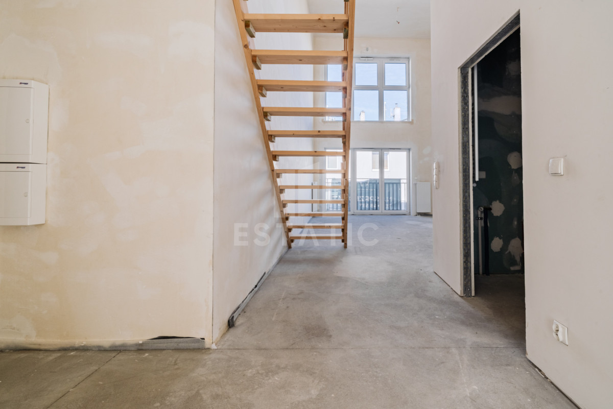 Loft | 5 pokoi | Widok na morze | Wysokość 5,2 m